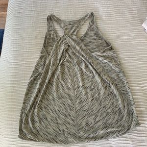 Lululemon Essential pleated tank